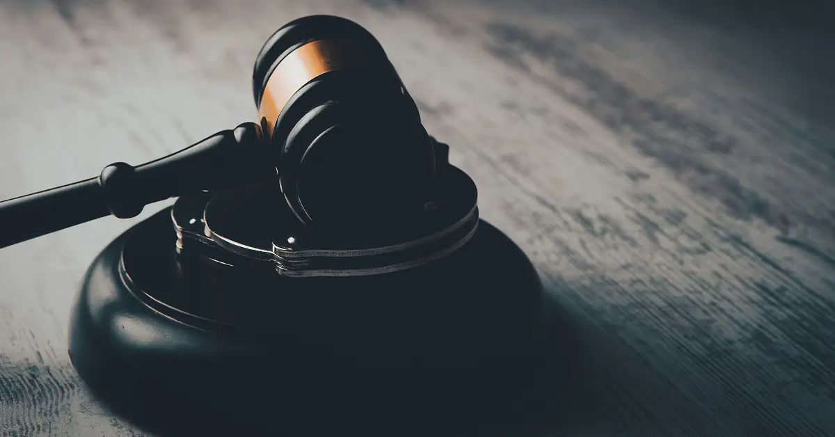 دادگاه عمومی دبی – بررسی صلاحیت و روند دادرسی